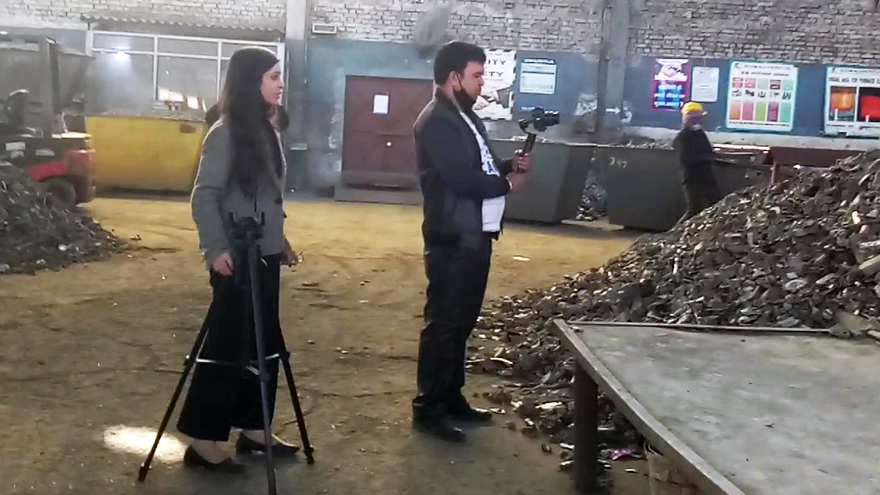 Elcon Alloys: team uni square concepts capturing videos