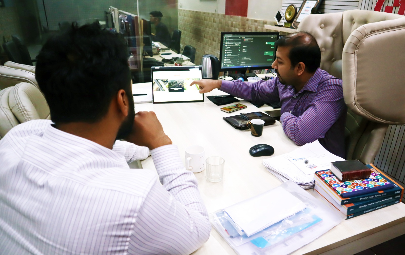 PHIPL: Ceo Uday Sonthalia with Director Vaibhav Jain 4